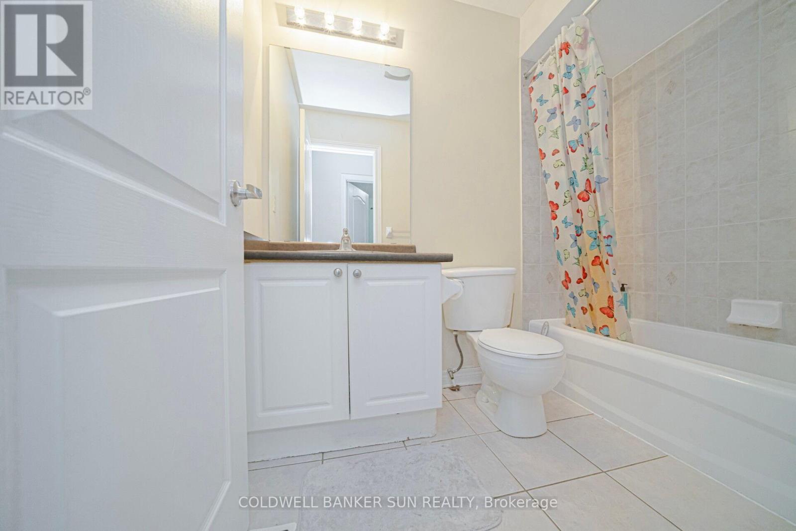 146 Crystalview Crescent, Brampton, Ontario  L6P 2R8 - Photo 31 - W12808458