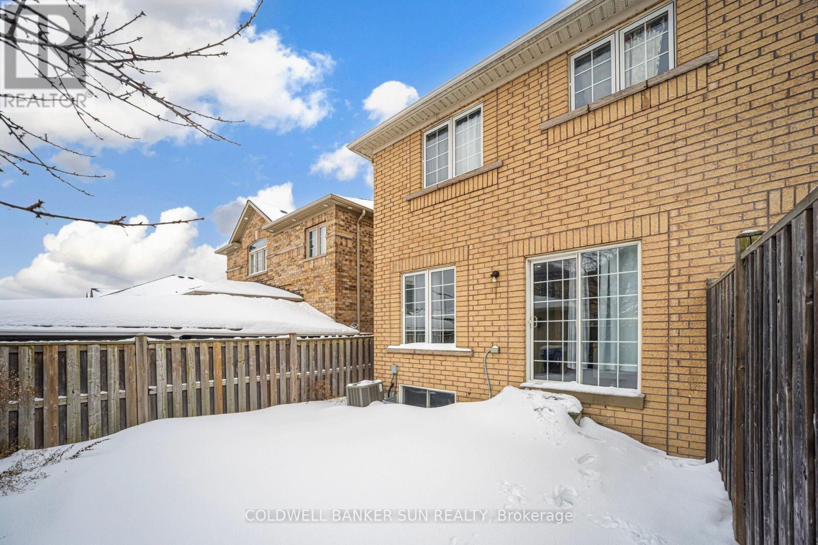 146 Crystalview Crescent, Brampton, Ontario  L6P 2R8 - Photo 49 - W12808458