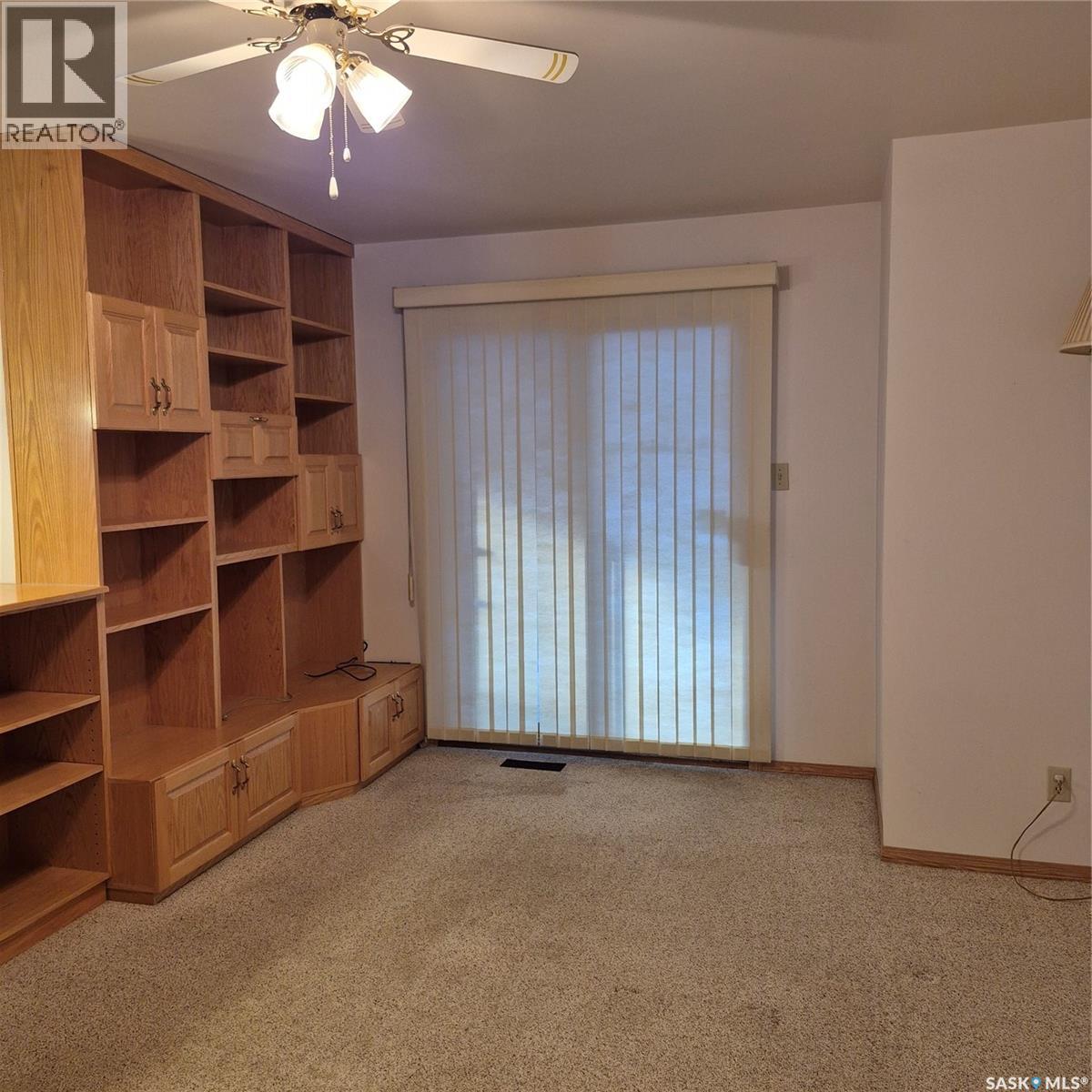 617 3rd Street W, Meadow Lake, Saskatchewan  S9X 1C1 - Photo 5 - SK015388