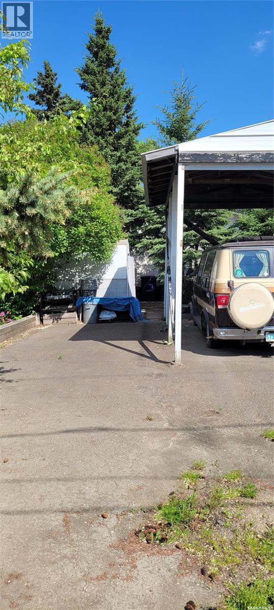 617 3rd Street W, Meadow Lake, Saskatchewan  S9X 1C1 - Photo 23 - SK015388