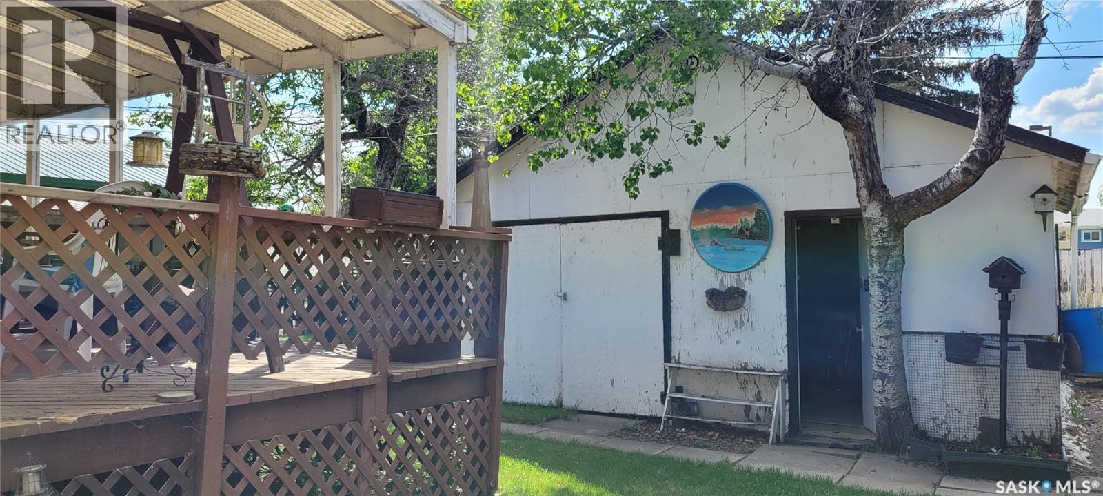 617 3rd Street W, Meadow Lake, Saskatchewan  S9X 1C1 - Photo 20 - SK015388