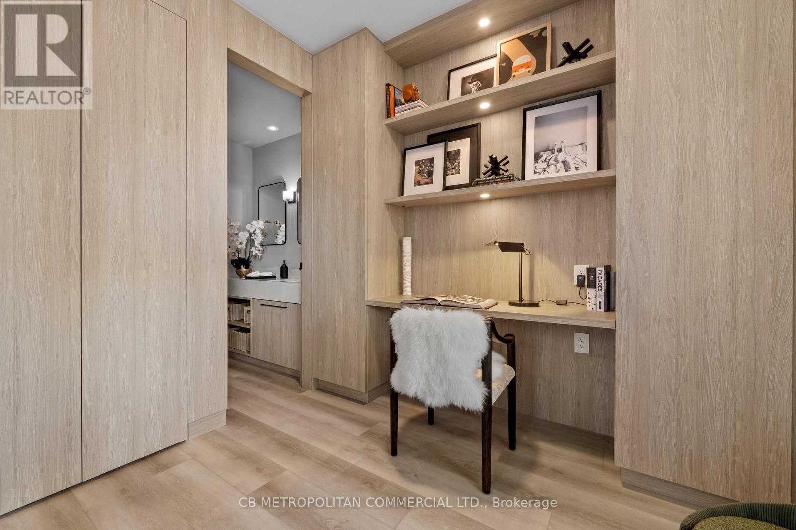 50 - 37 Charleston Way, Markham, Ontario  L6C 1M8 - Photo 12 - N12808502