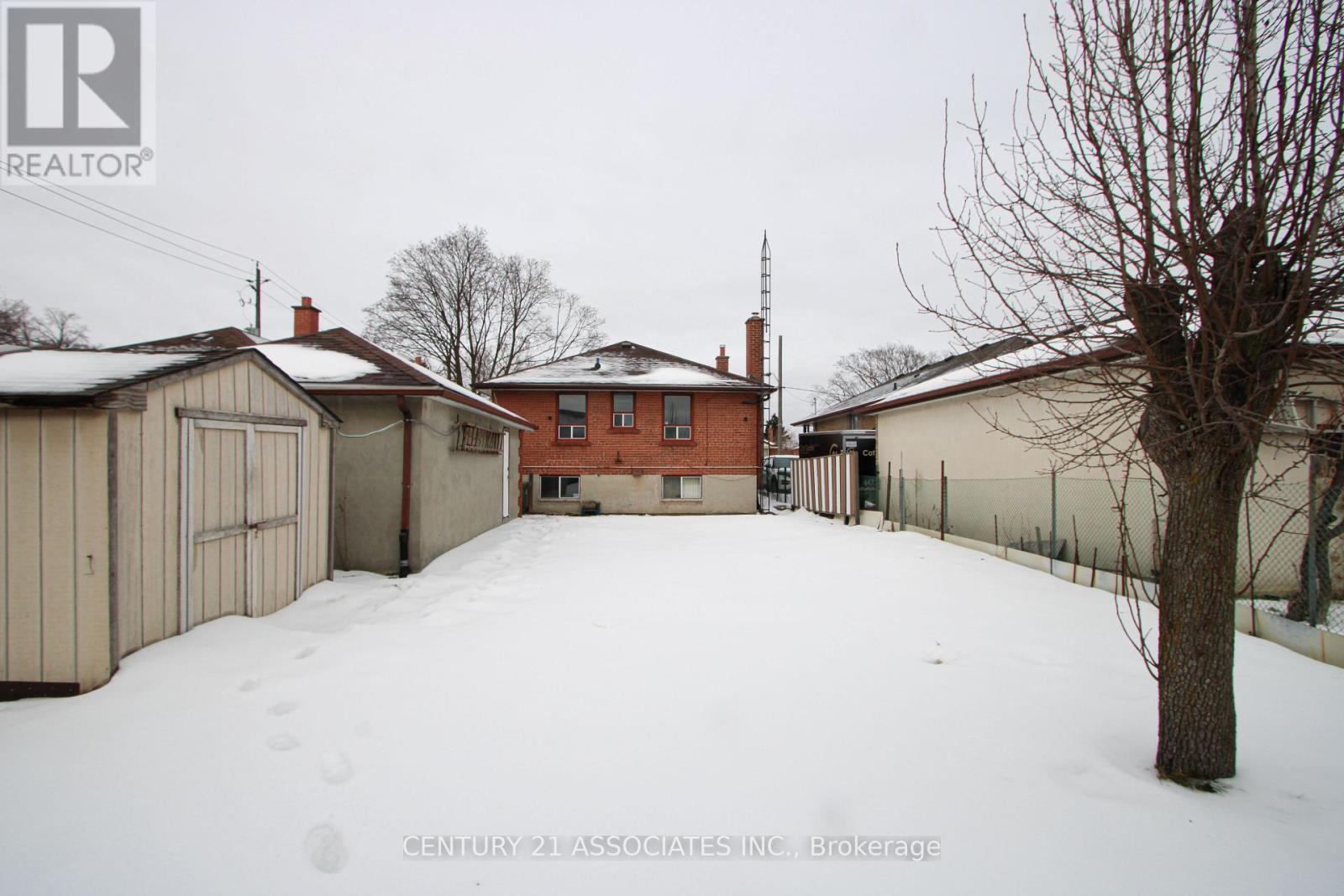 421 Lanor Avenue, Toronto, Ontario  M8W 2R7 - Photo 28 - W12808484