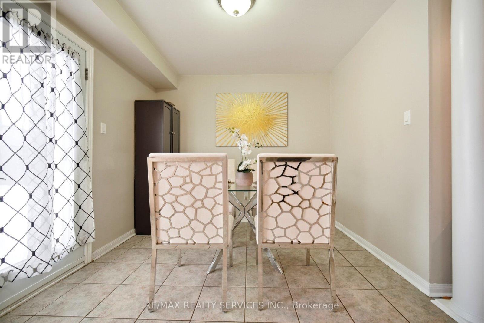 52 Native Landing, Brampton, Ontario  L6X 5B1 - Photo 14 - W12808488