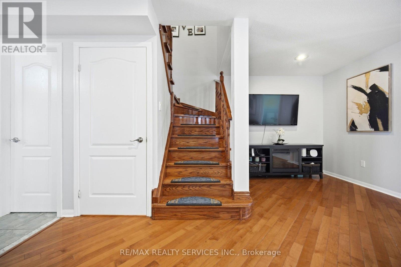 52 Native Landing, Brampton, Ontario  L6X 5B1 - Photo 22 - W12808488