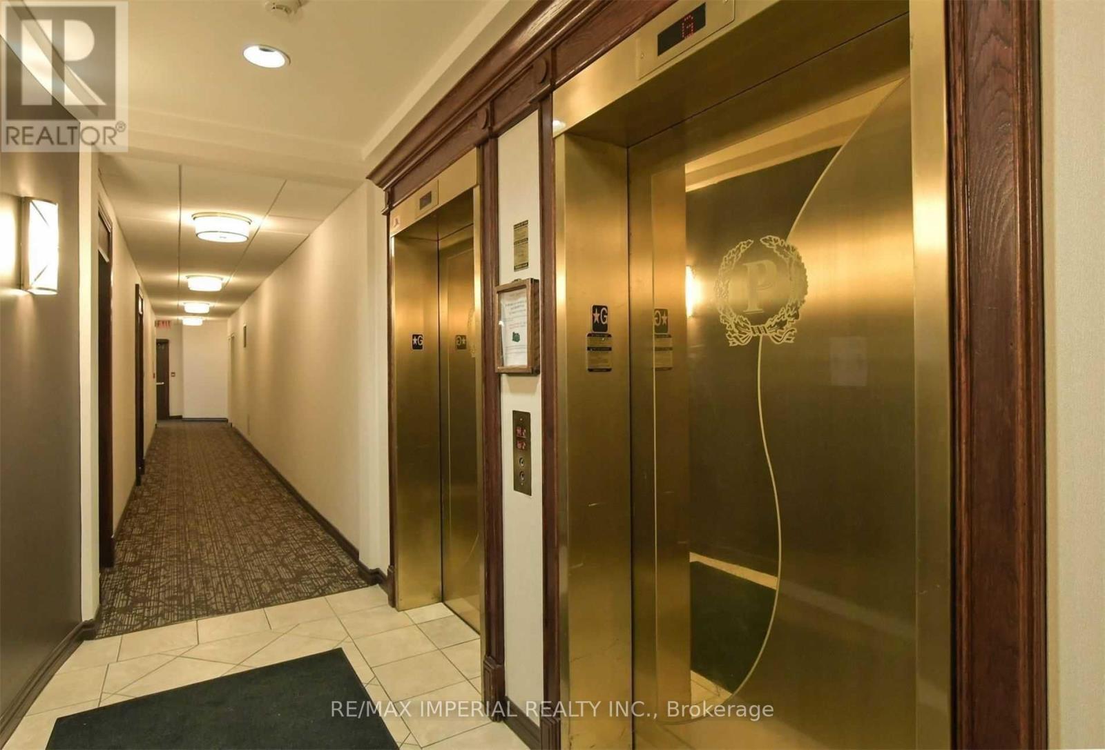 903 - 2585 Erin Centre Boulevard, Mississauga, Ontario  L6M 6Z9 - Photo 10 - W12808504