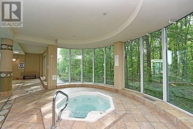903 - 2585 Erin Centre Boulevard, Mississauga, Ontario  L6M 6Z9 - Photo 16 - W12808504