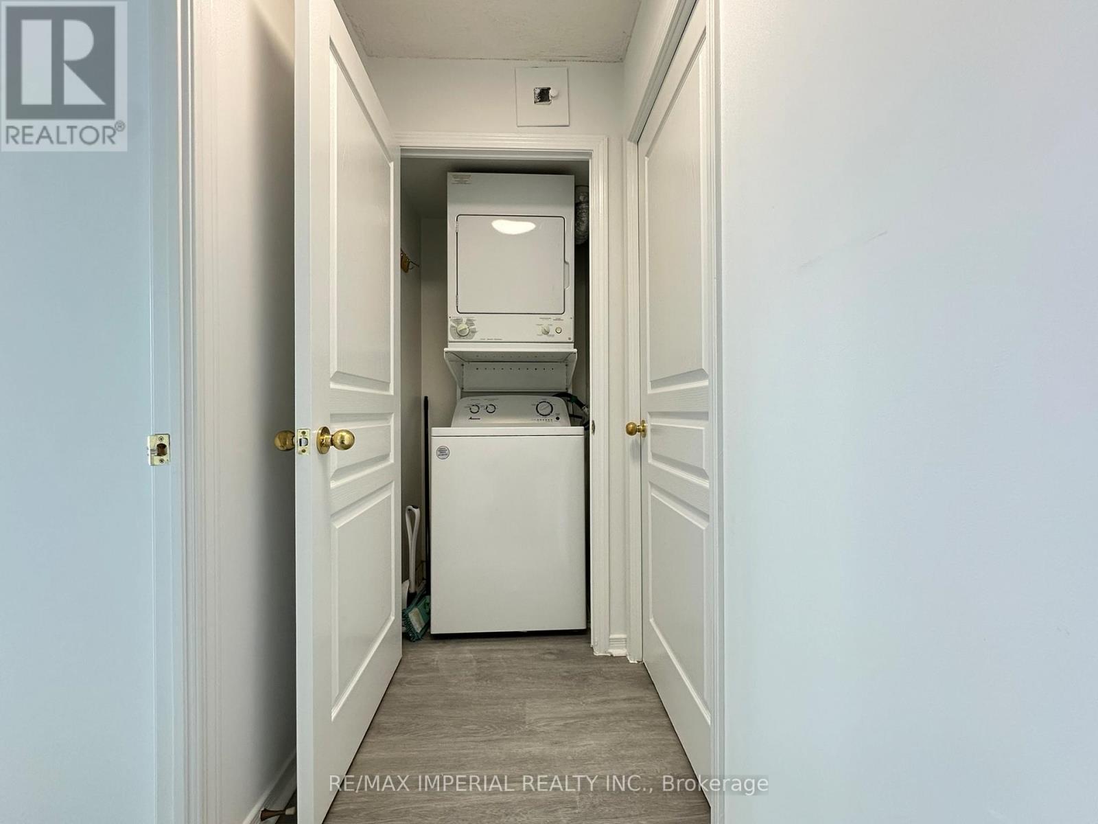 903 - 2585 Erin Centre Boulevard, Mississauga, Ontario  L6M 6Z9 - Photo 37 - W12808504