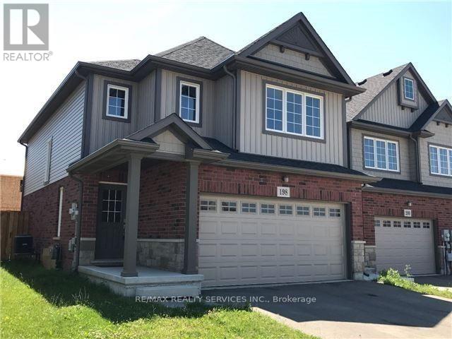 198 Winterberry Boulevard, Thorold, Ontario  L2V 0C2 - Photo 2 - X12808482