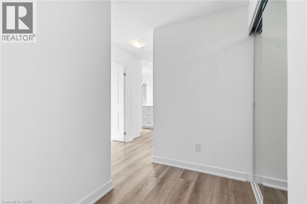 2007 James Street Unit# 1407, Burlington, Ontario  L7R 0G7 - Photo 4 - 40806243