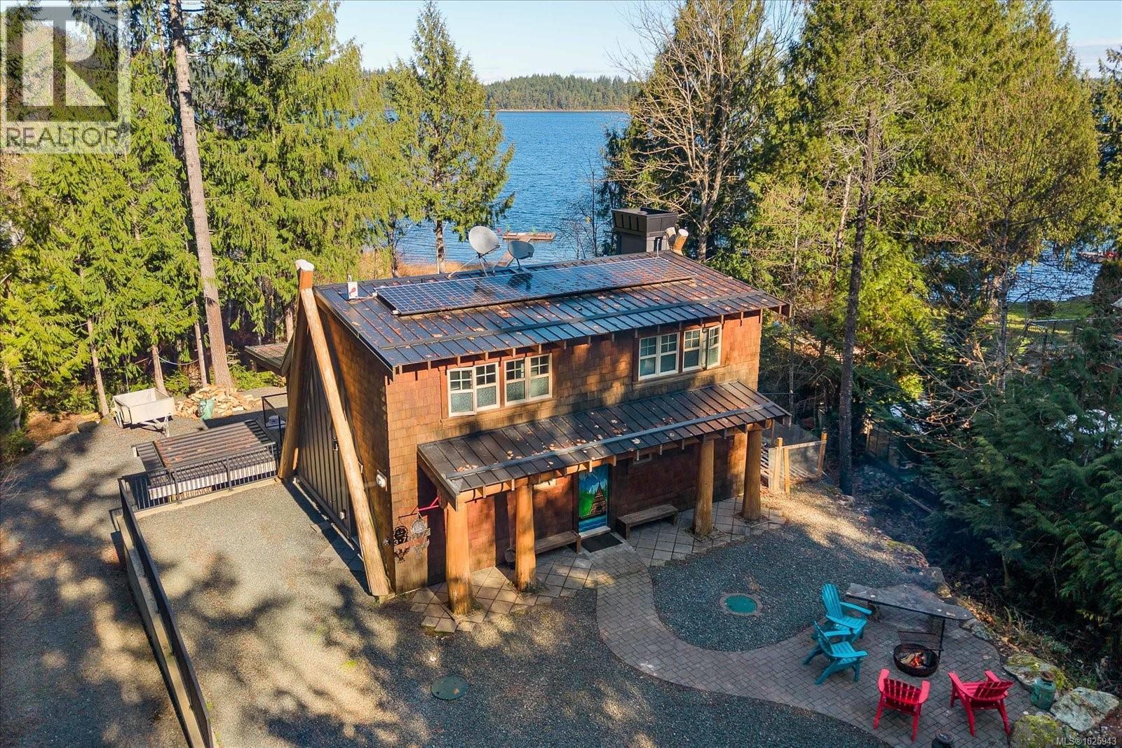 2376 Shady Lane, Qualicum Beach, British Columbia