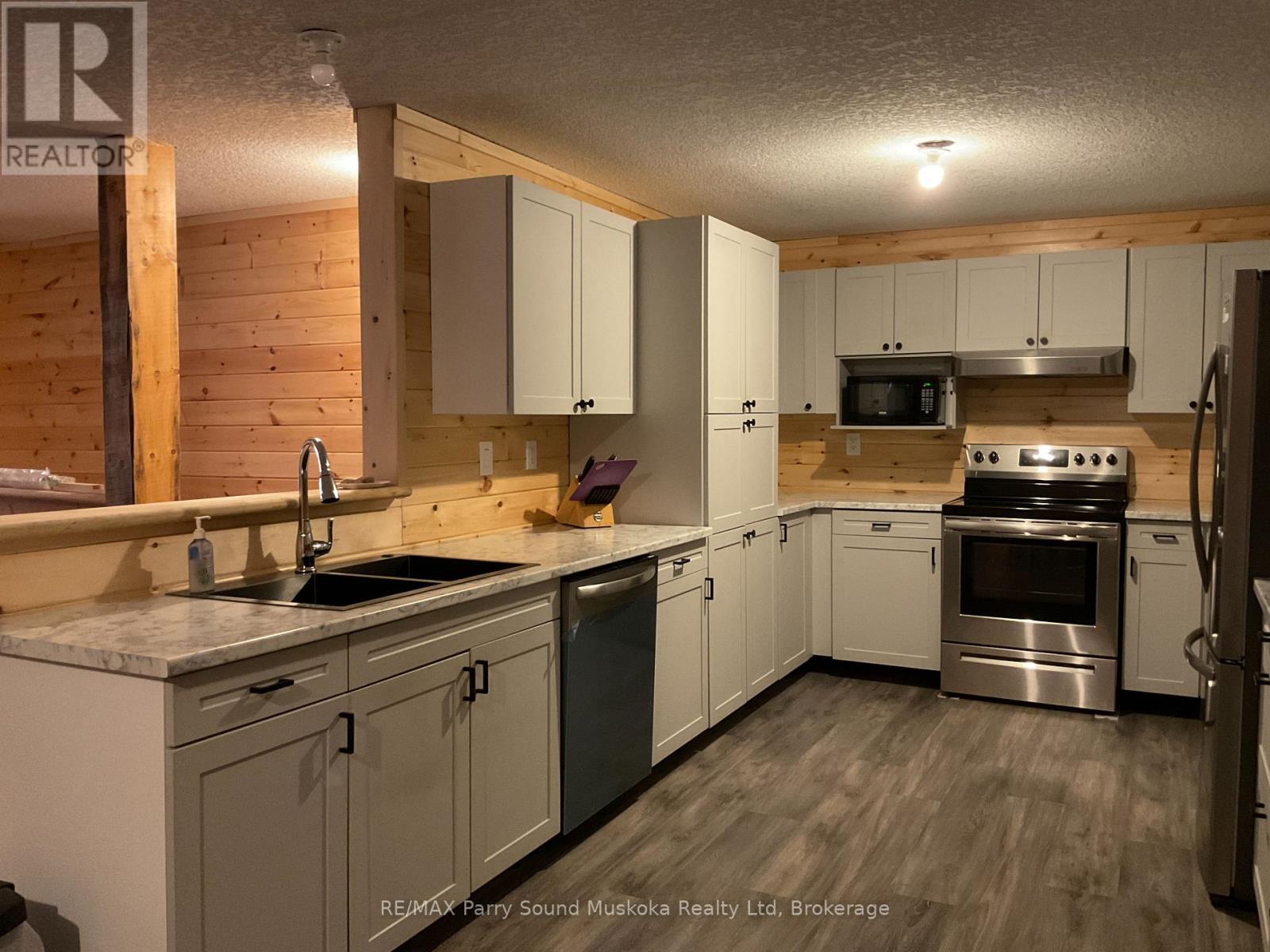 791 Clear Lake Road, Parry Sound Remote Area (Arnstein), Ontario  P0H 1A0 - Photo 25 - X12808548