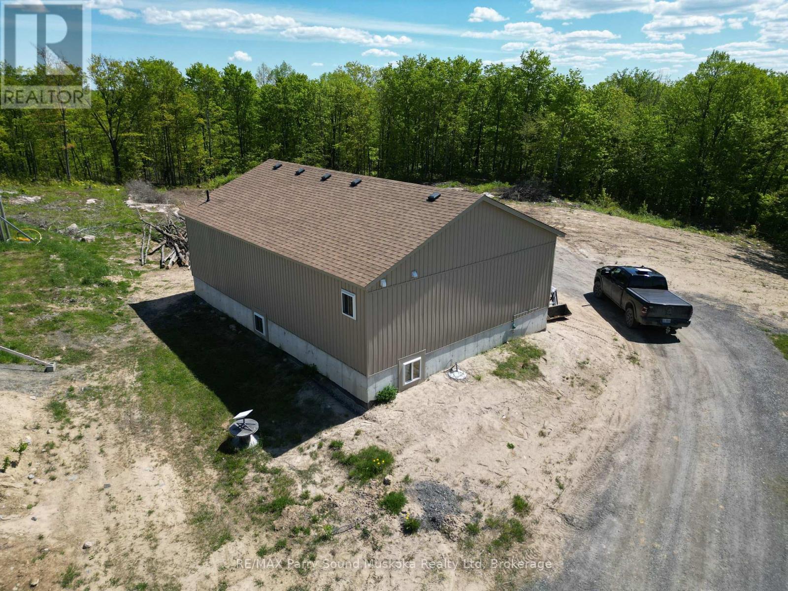 791 Clear Lake Road, Parry Sound Remote Area (Arnstein), Ontario  P0H 1A0 - Photo 3 - X12808548