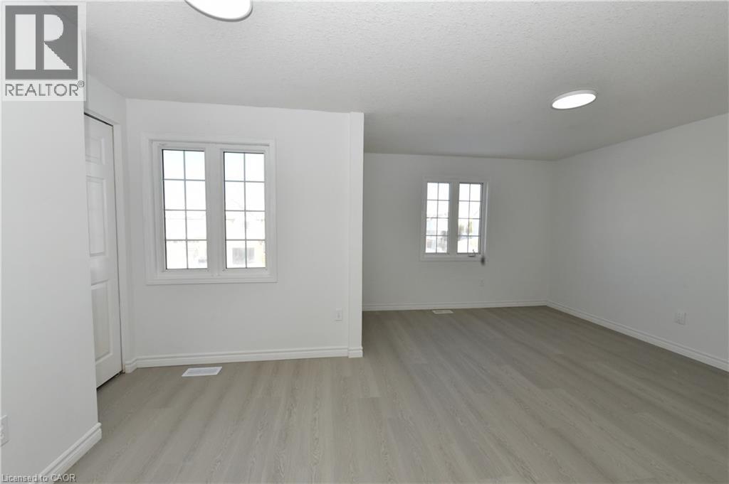 53 Foxglove Crescent, Kitchener, Ontario  N2E 3Y7 - Photo 6 - 40804053