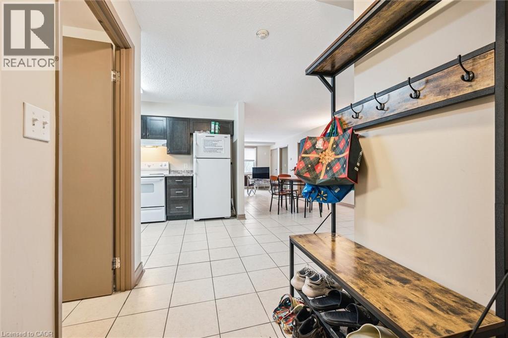 271 Lester Street Unit# 102, Waterloo, Ontario  N2L 3W6 - Photo 10 - 40805174
