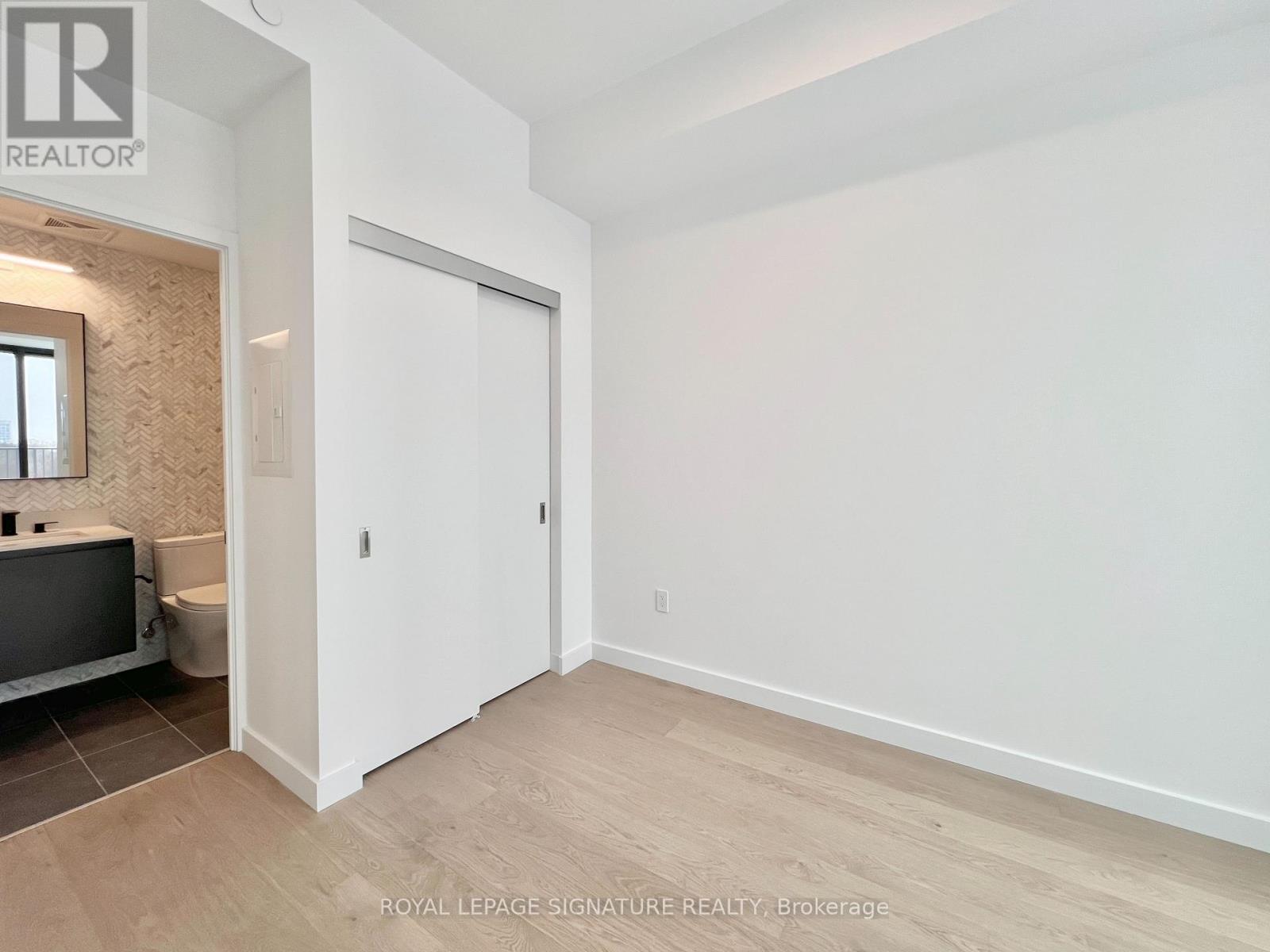 Ph802 - 1720 Bayview Avenue, Toronto, Ontario  M4G 0E5 - Photo 13 - C12805338