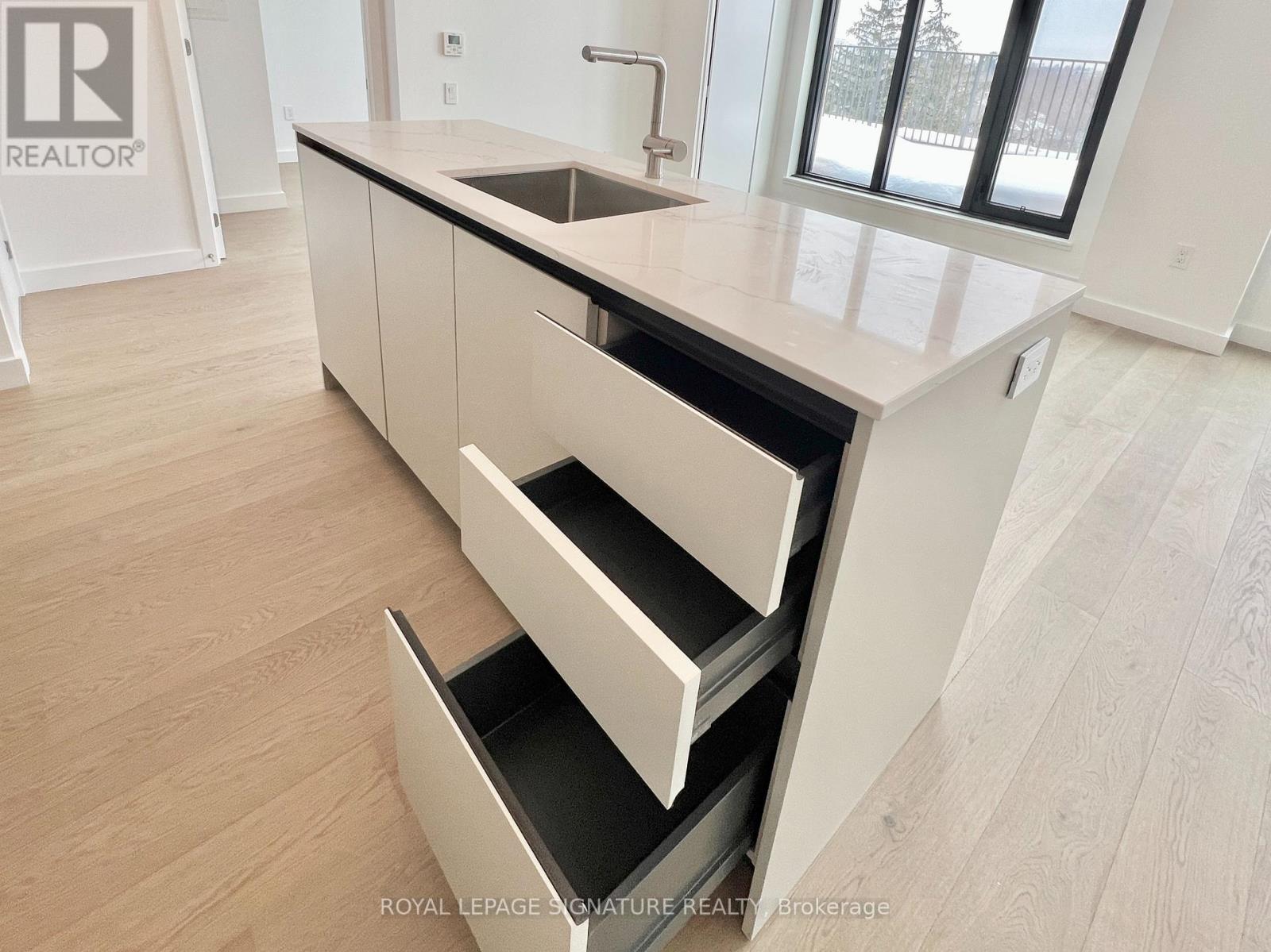 Ph802 - 1720 Bayview Avenue, Toronto, Ontario  M4G 0E5 - Photo 10 - C12805338