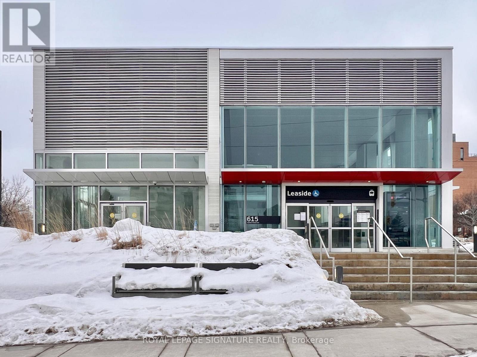 Ph802 - 1720 Bayview Avenue, Toronto, Ontario  M4G 0E5 - Photo 2 - C12805338