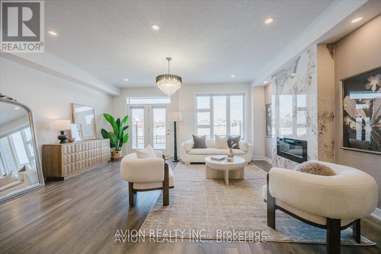 96 Donald Fleming Way N, Whitby, Ontario L1R 0N8 - Photo 1 - E12808520