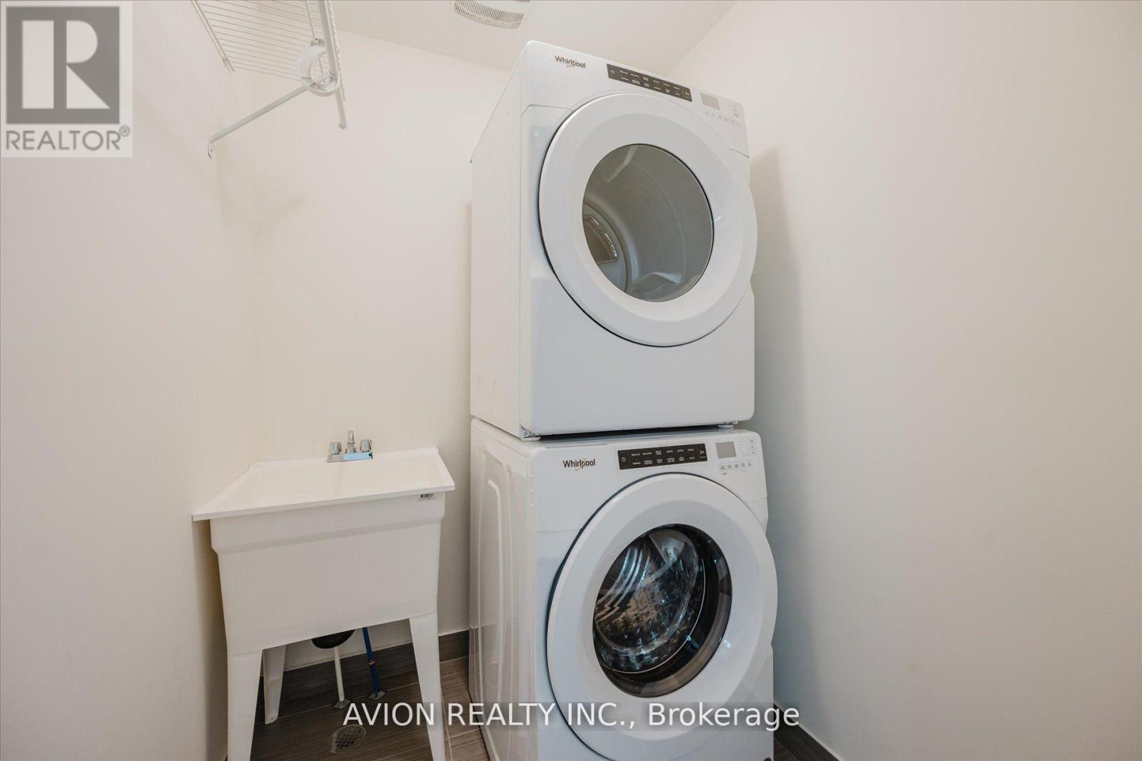 96 Donald Fleming Way N, Whitby, Ontario L1R 0N8 - Photo 18 - E12808520