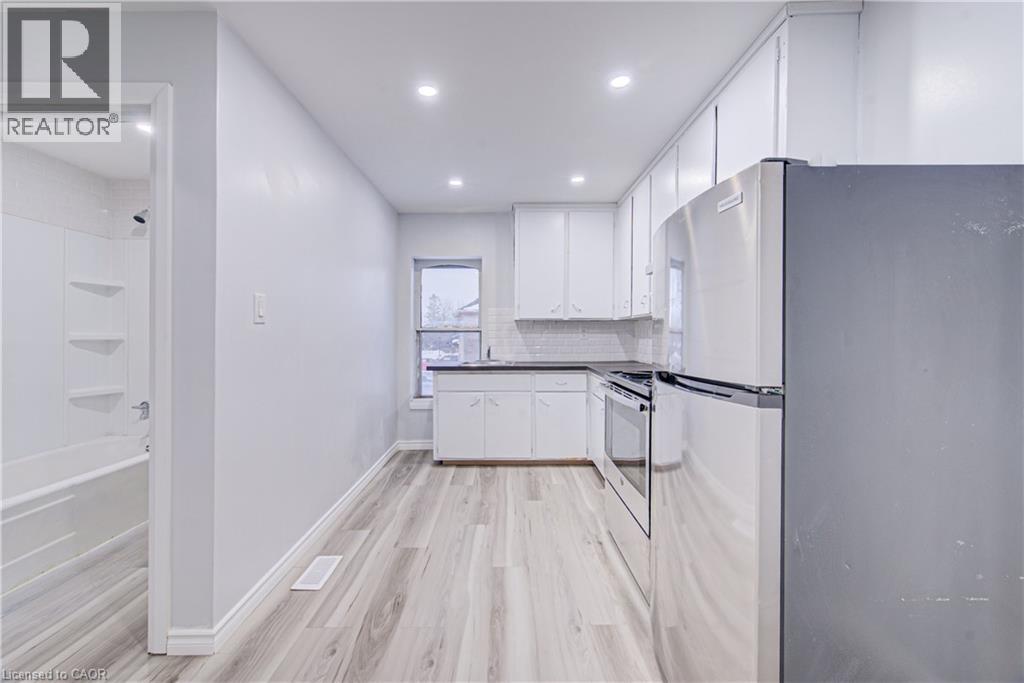 115 Courtney Street, Cambridge, Ontario  N3C 1S2 - Photo 25 - 40805306