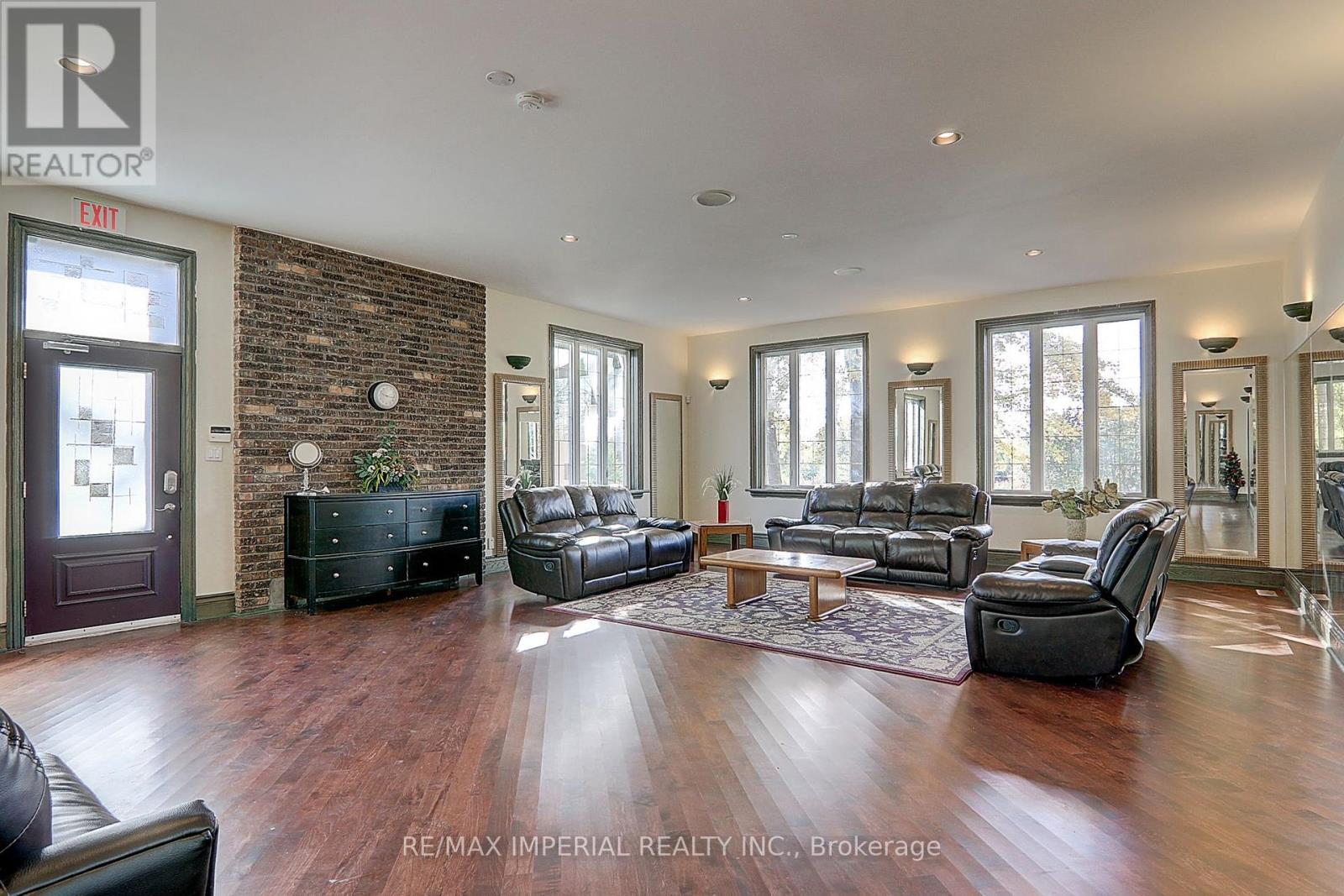 13231 Kennedy Road, Whitchurch-Stouffville, Ontario L4X 7X5 - Photo 12 - N12808550