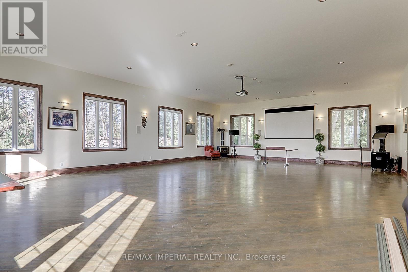 13231 Kennedy Road, Whitchurch-Stouffville, Ontario L4X 7X5 - Photo 27 - N12808550