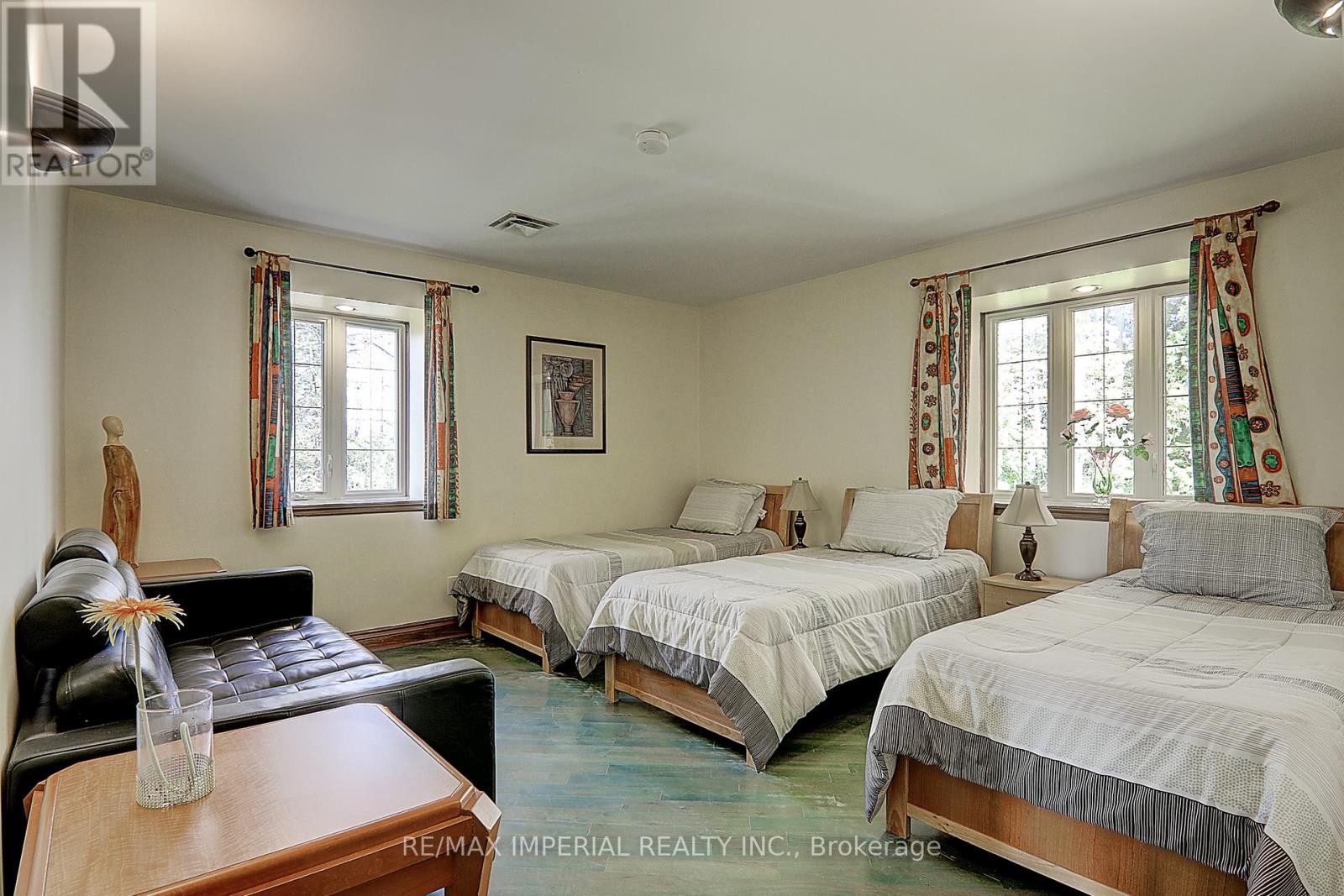 13231 Kennedy Road, Whitchurch-Stouffville, Ontario L4X 7X5 - Photo 32 - N12808550