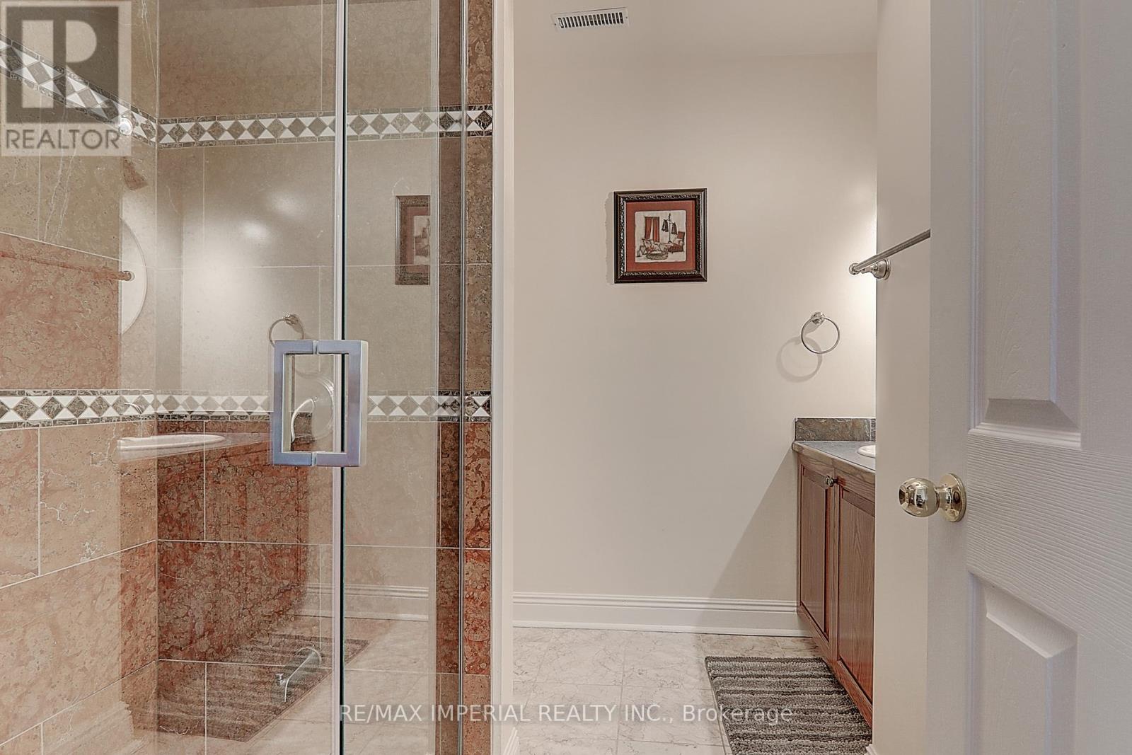 13231 Kennedy Road, Whitchurch-Stouffville, Ontario L4X 7X5 - Photo 37 - N12808550