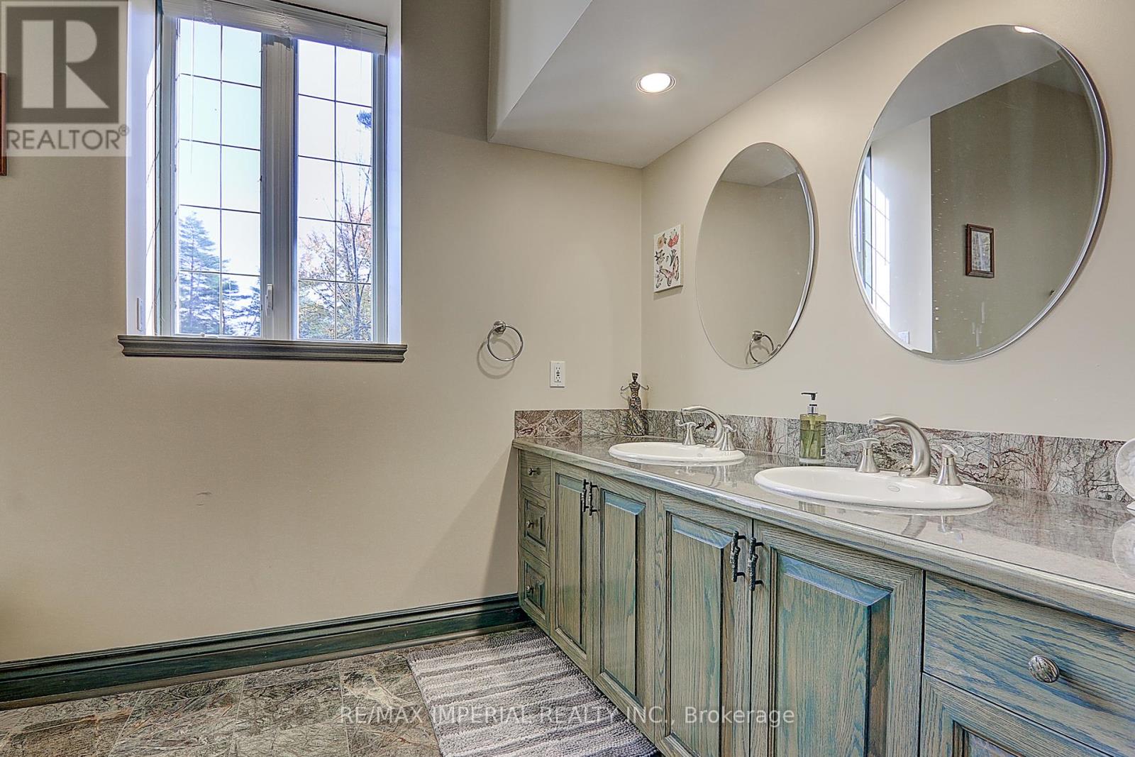 13231 Kennedy Road, Whitchurch-Stouffville, Ontario L4X 7X5 - Photo 48 - N12808550