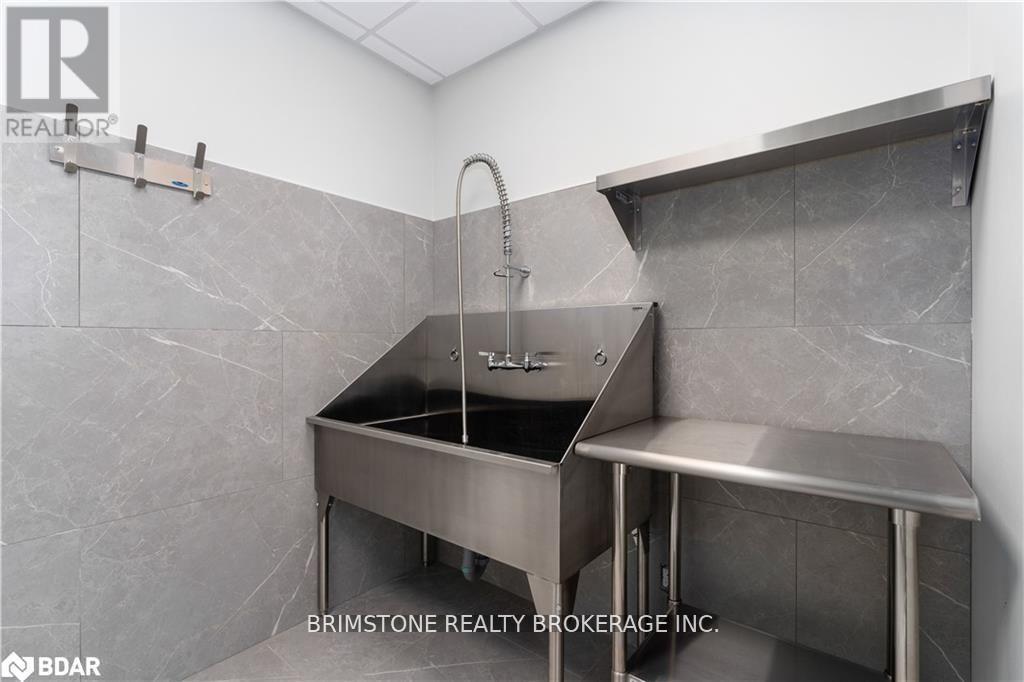 211 - 58 Lakeside Terrace W, Barrie, Ontario  L4M 0J1 - Photo 10 - S12808528