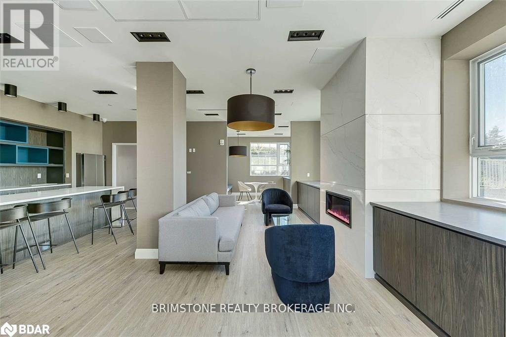 211 - 58 Lakeside Terrace W, Barrie, Ontario  L4M 0J1 - Photo 6 - S12808528