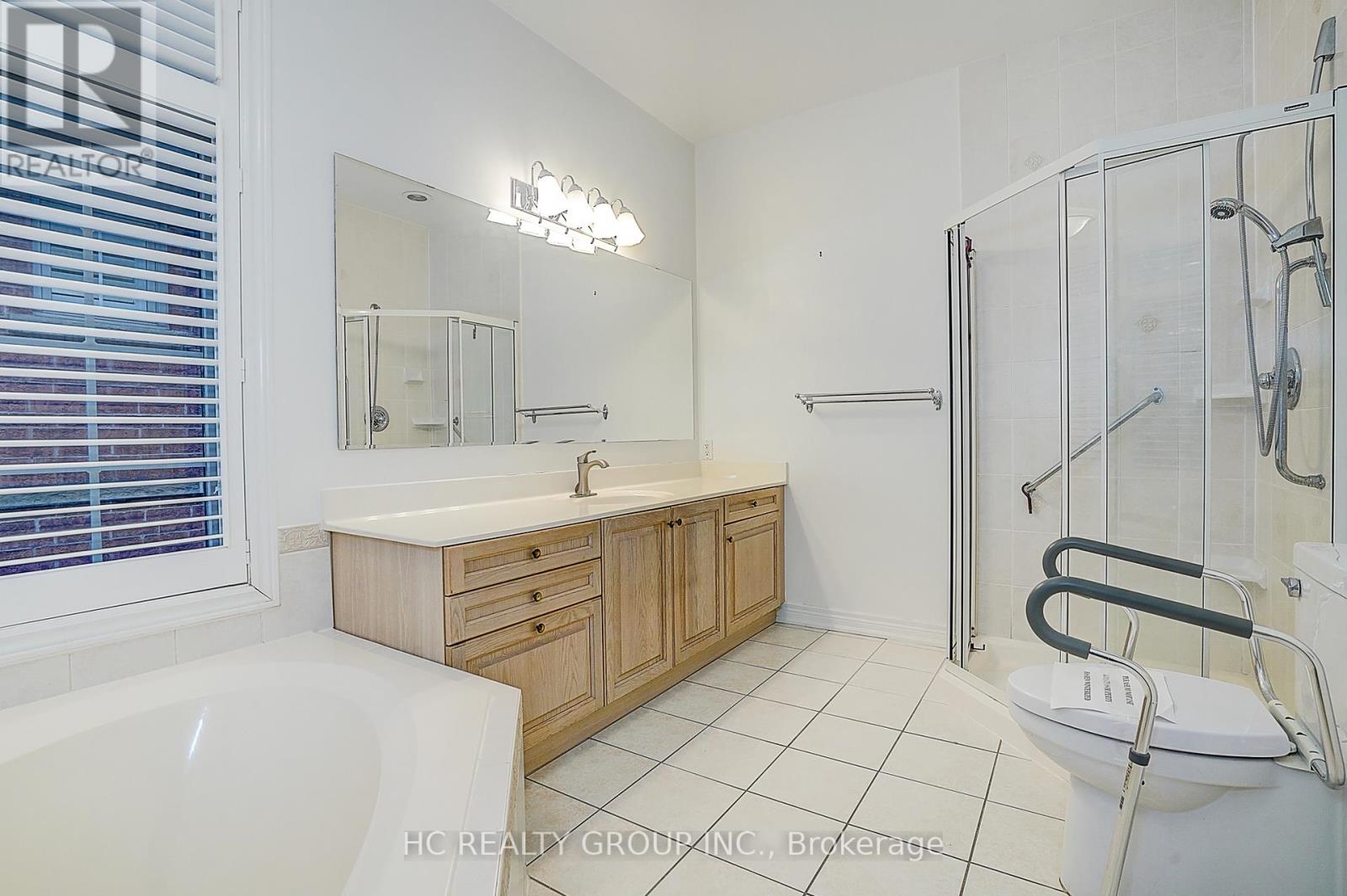 8 - 2175 Stavebank Road, Mississauga, Ontario  L5C 1T3 - Photo 19 - W12808514