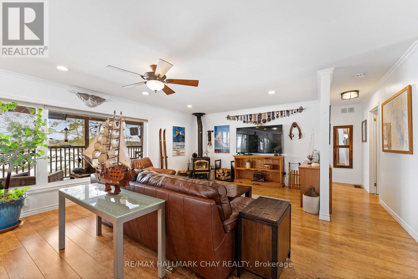 137 Pickerel Point Road, Georgian Bay, Ontario  L0K 1S0 - Photo 11 - X12808518