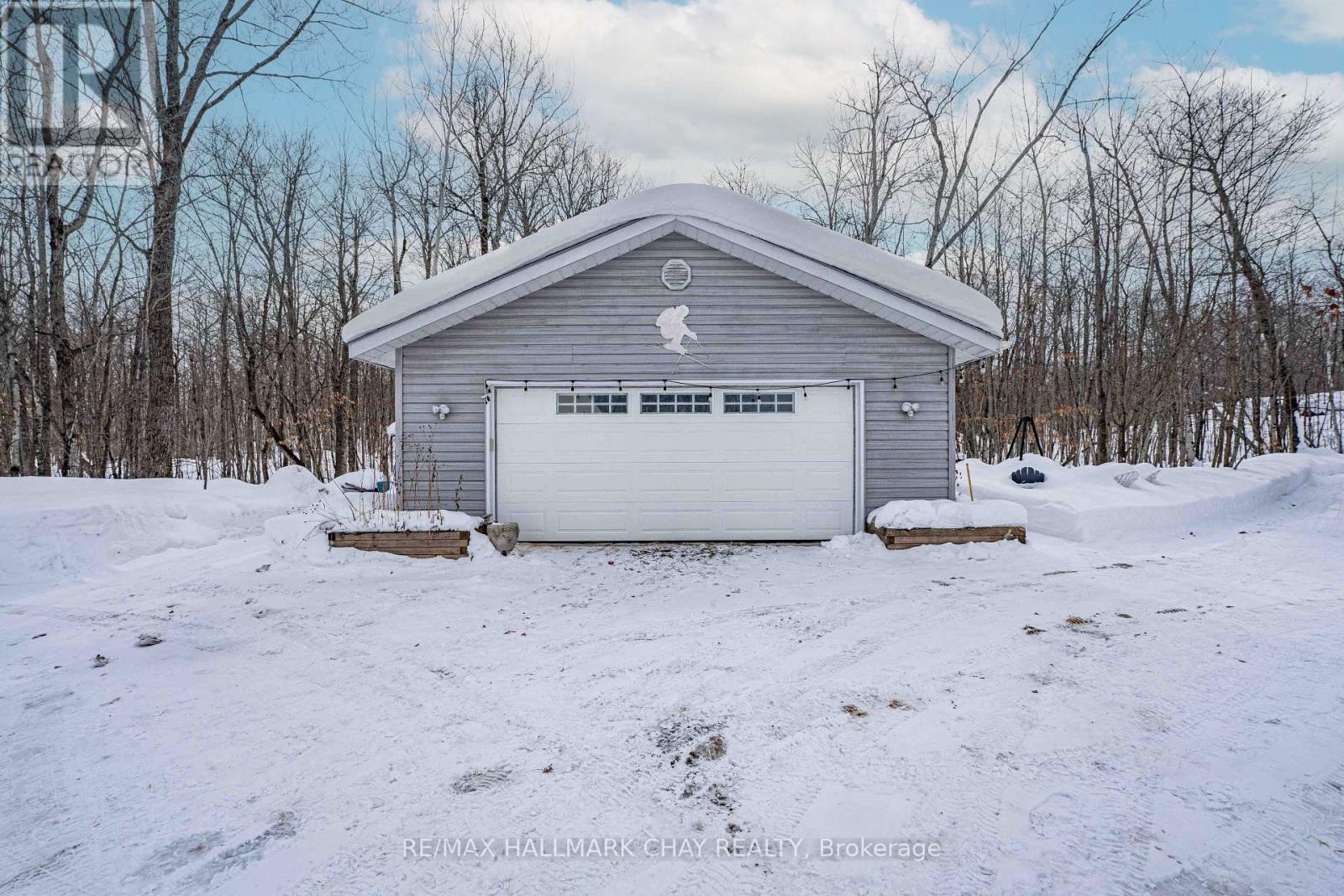 137 Pickerel Point Road, Georgian Bay, Ontario  L0K 1S0 - Photo 38 - X12808518