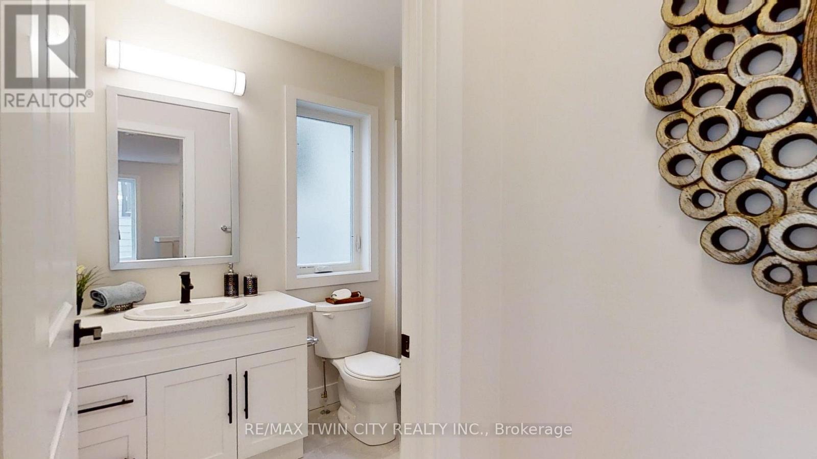 73 Julie Crescent, London South, Ontario  N5X 3X4 - Photo 11 - X12808524