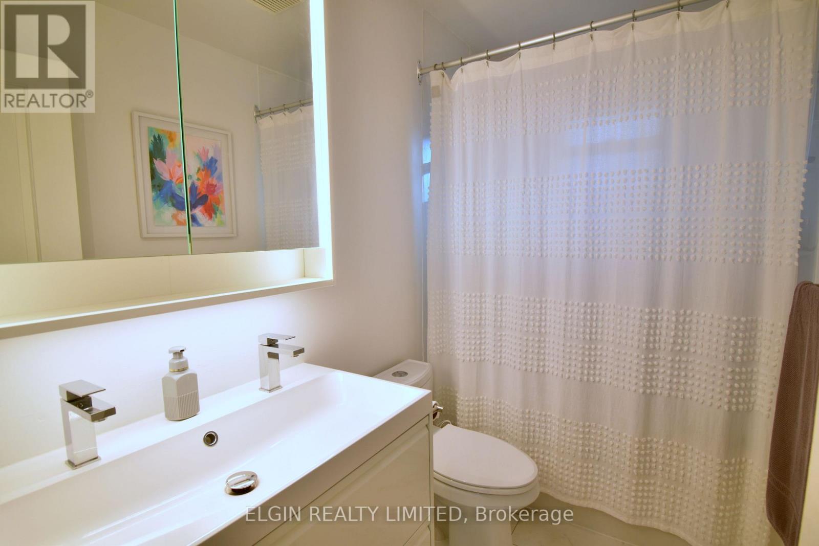 24 Dyer Street, St. Thomas, Ontario  N5R 5K3 - Photo 19 - X12808578