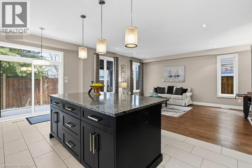 944 Pioneer Grove Court, Kitchener, Ontario  N2P 0B2 - Photo 11 - 40805074