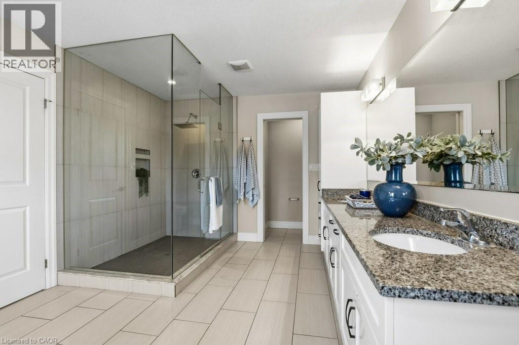 944 Pioneer Grove Court, Kitchener, Ontario  N2P 0B2 - Photo 24 - 40805074