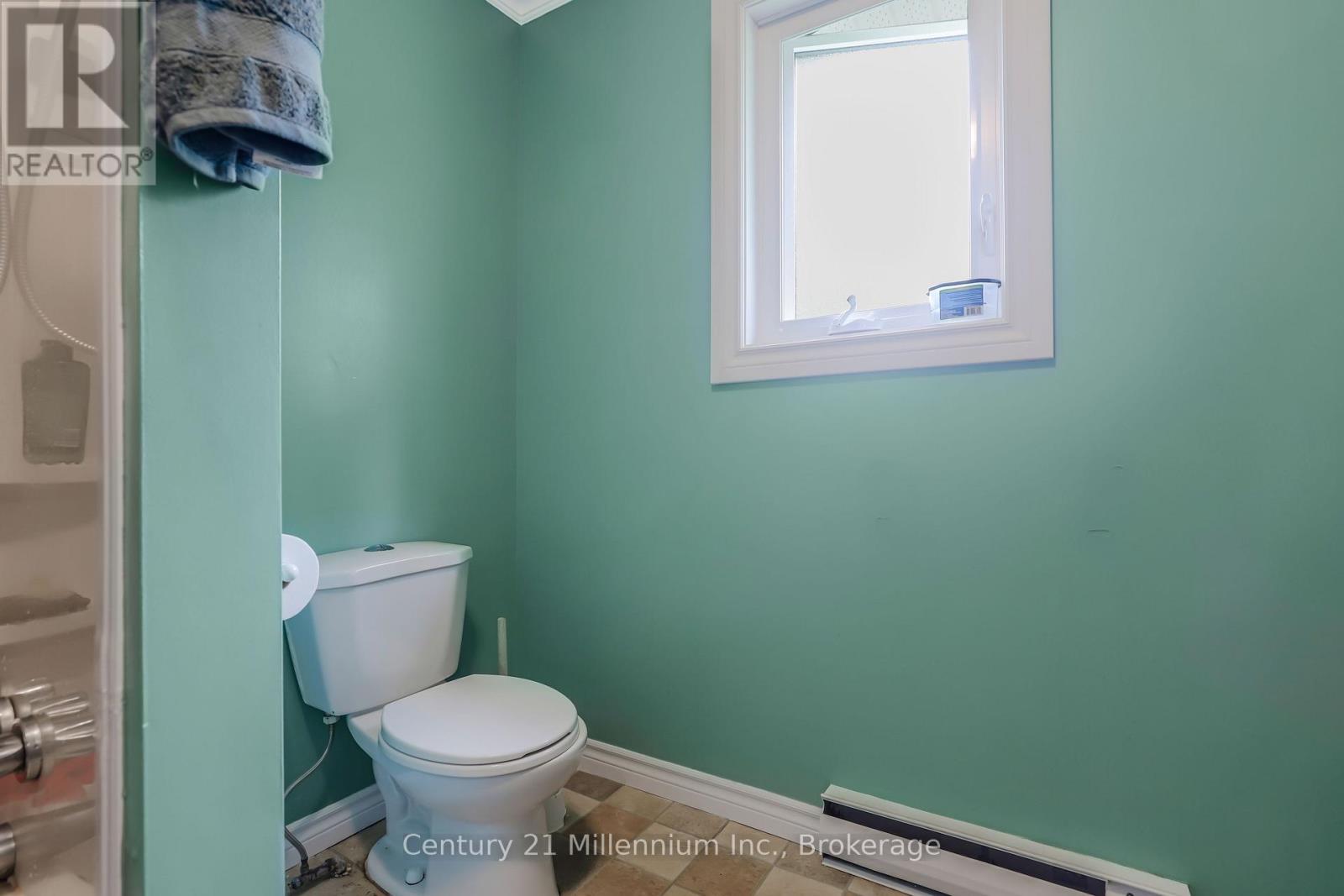 130 Main Street, Northern Bruce Peninsula, Ontario  N0H 1W0 - Photo 14 - X12570386