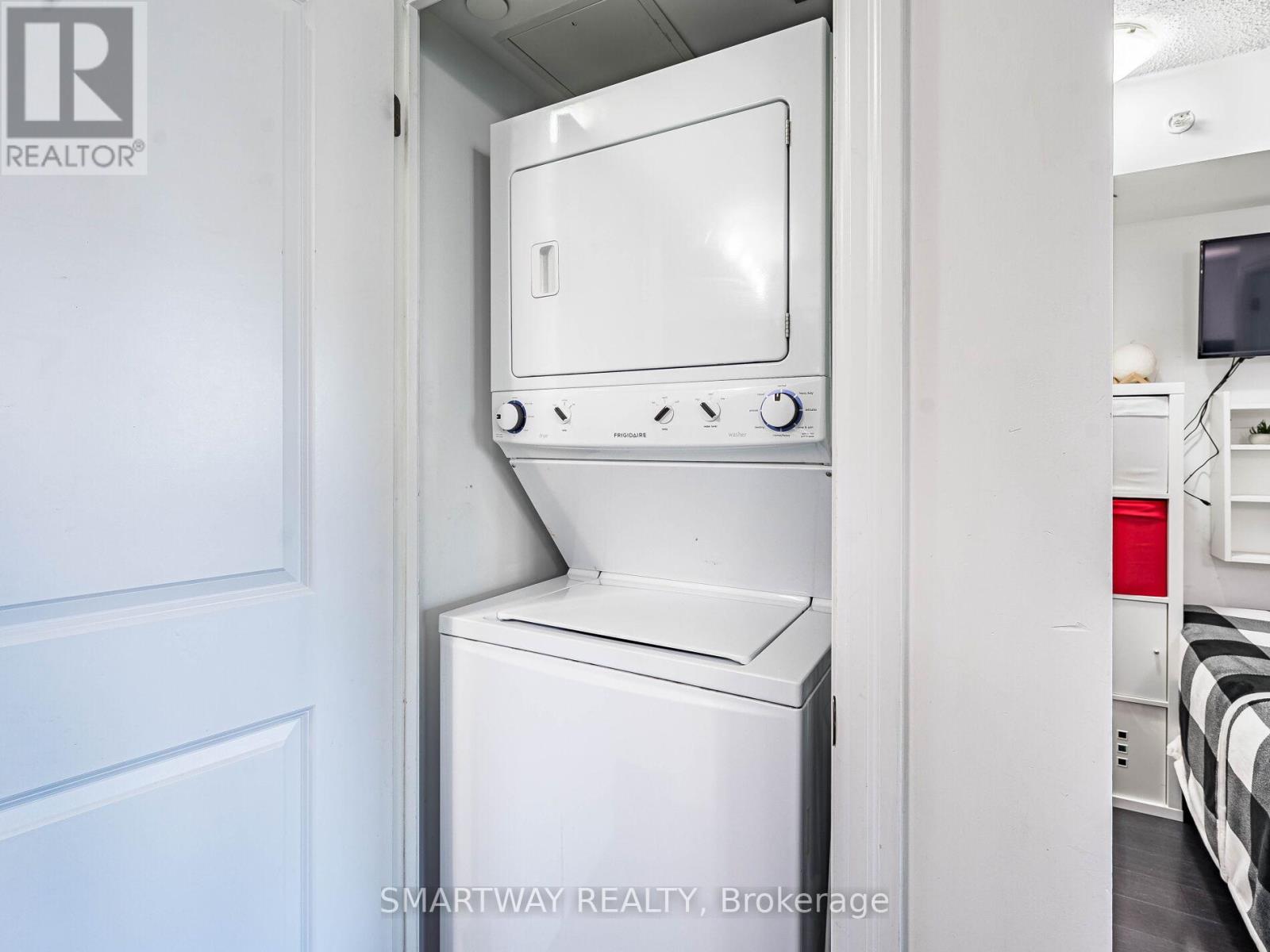 203 - 80 Esther Lorrie Drive, Toronto, Ontario  M9W 0C6 - Photo 25 - W12808572