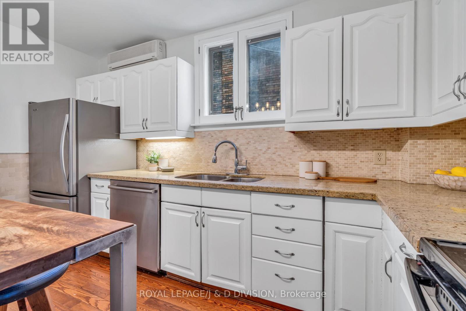 453 Oriole Parkway, Toronto, Ontario  M5P 2H7 - Photo 13 - C12807200