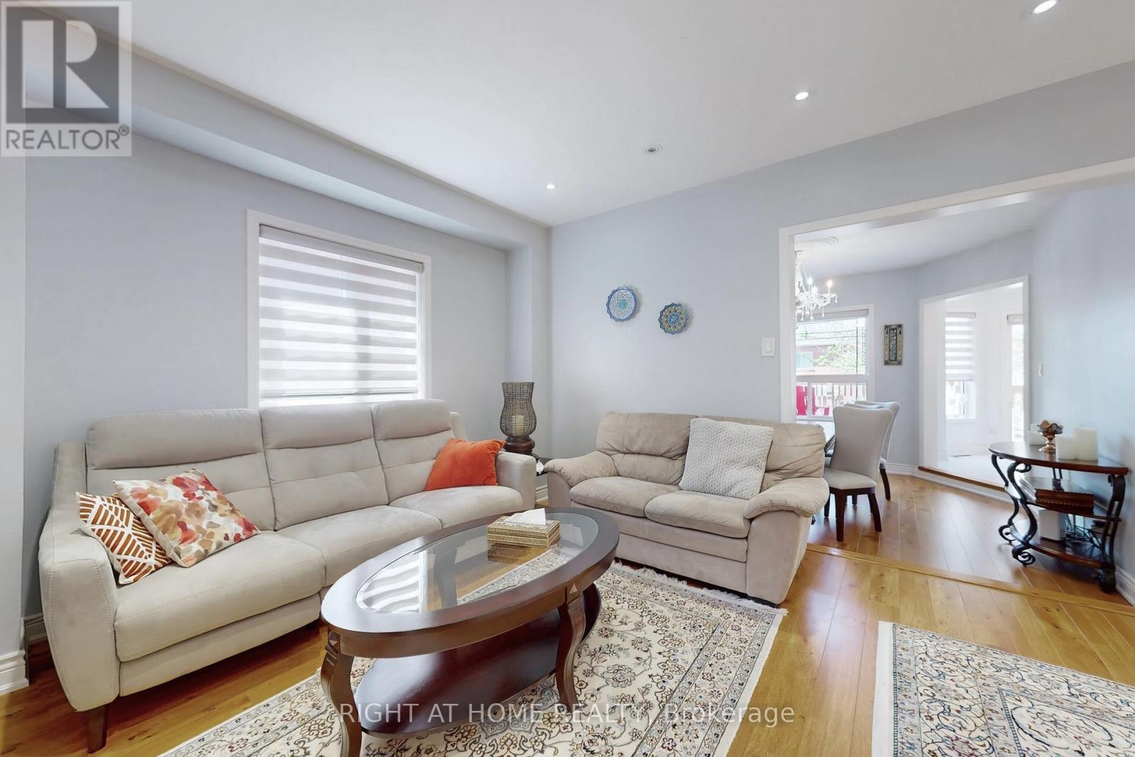 805 Stonehaven Avenue, Newmarket, Ontario  L3X 2K3 - Photo 10 - N12808580