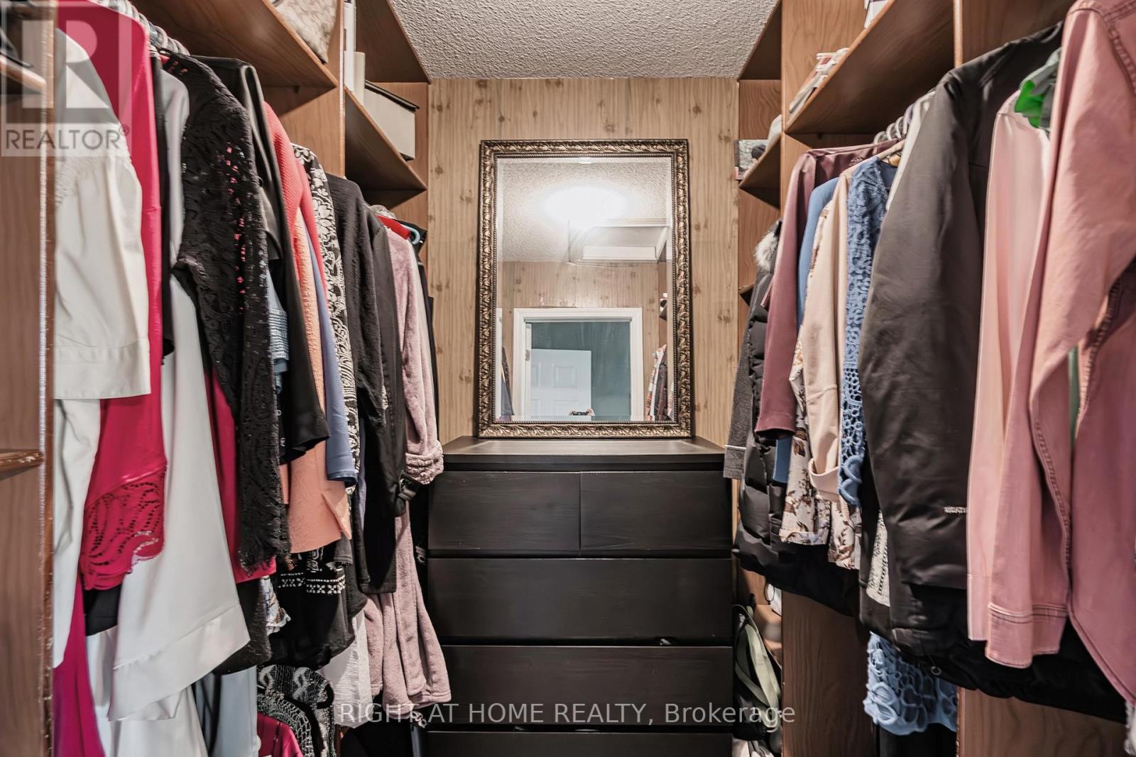 805 Stonehaven Avenue, Newmarket, Ontario  L3X 2K3 - Photo 29 - N12808580