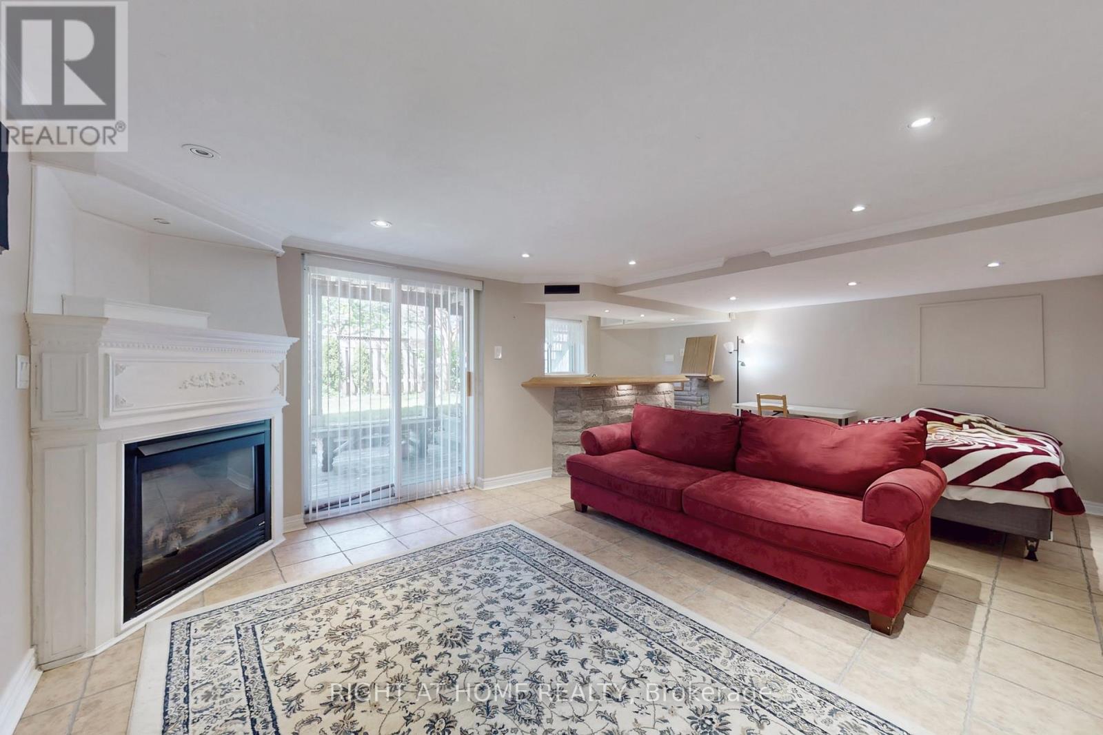 805 Stonehaven Avenue, Newmarket, Ontario  L3X 2K3 - Photo 40 - N12808580