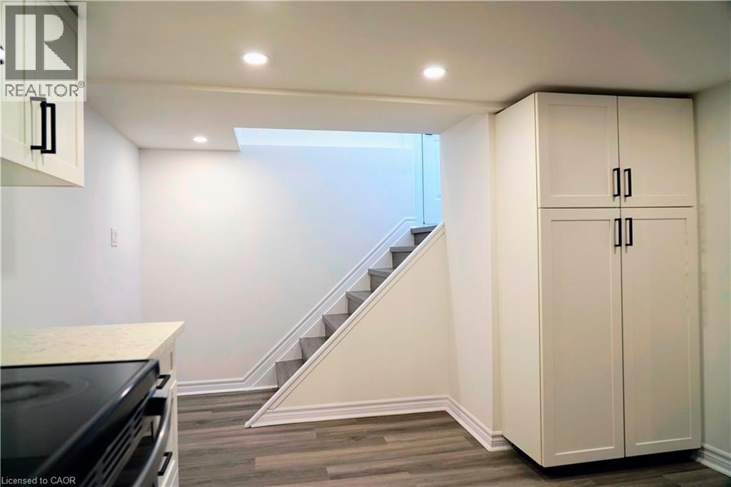 93 East 31st Street Unit# Lower, Hamilton, Ontario  L9V 3N9 - Photo 6 - 40806682