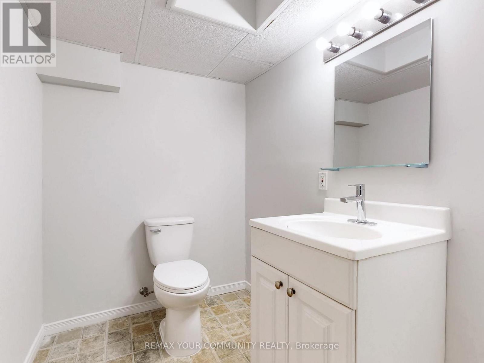 8 Srigley Street, Barrie, Ontario  L4N 0L9 - Photo 25 - S12805718