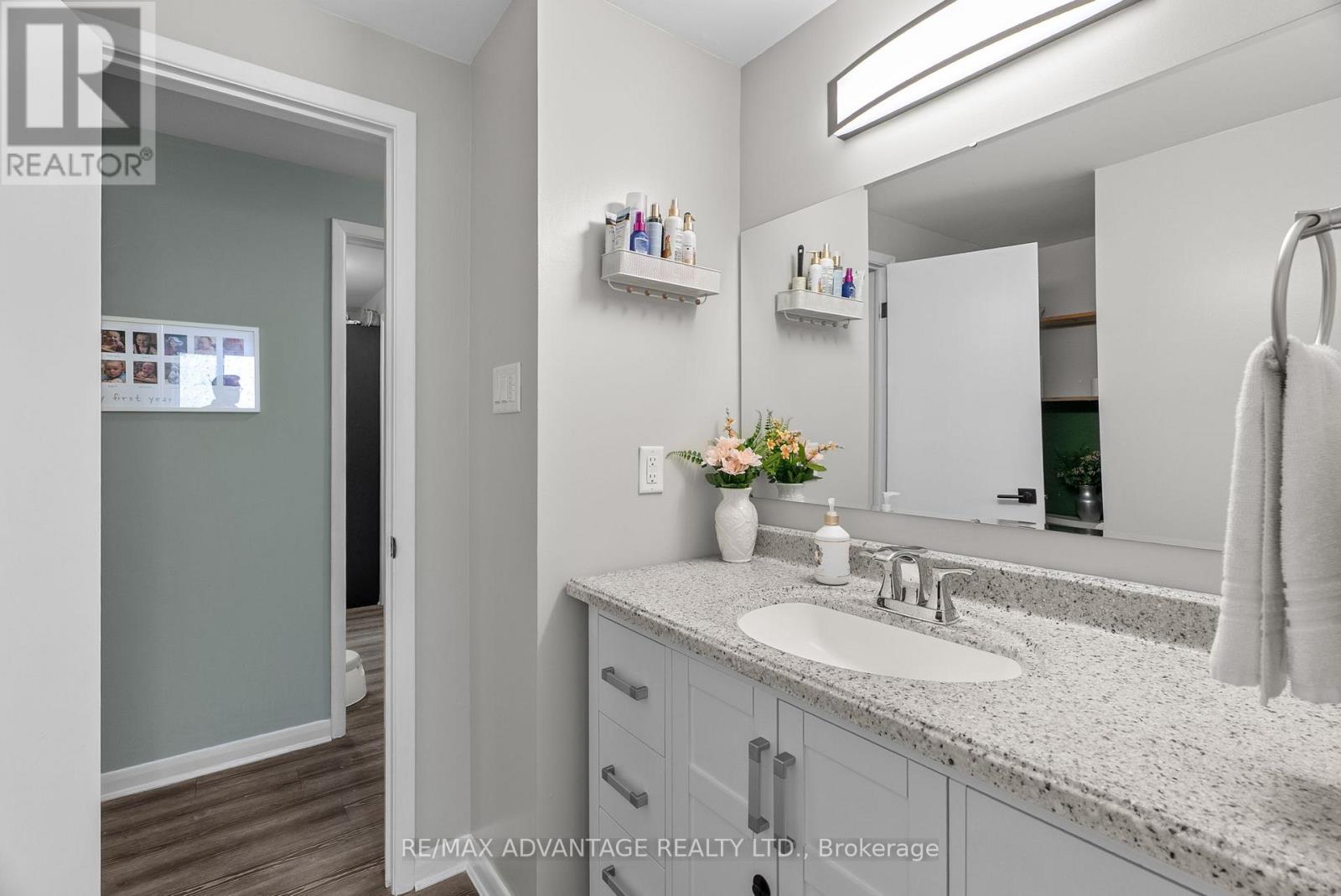 66 Wellesley Crescent, London East, Ontario  N5V 1J7 - Photo 25 - X12808602