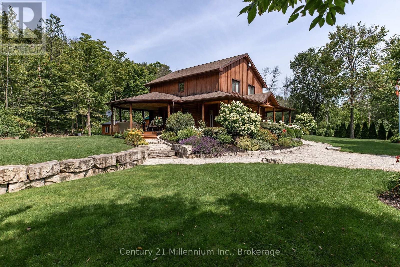 647 Mallory Beach Road, South Bruce Peninsula, Ontario  N0H 2T0 - Photo 3 - X12788058