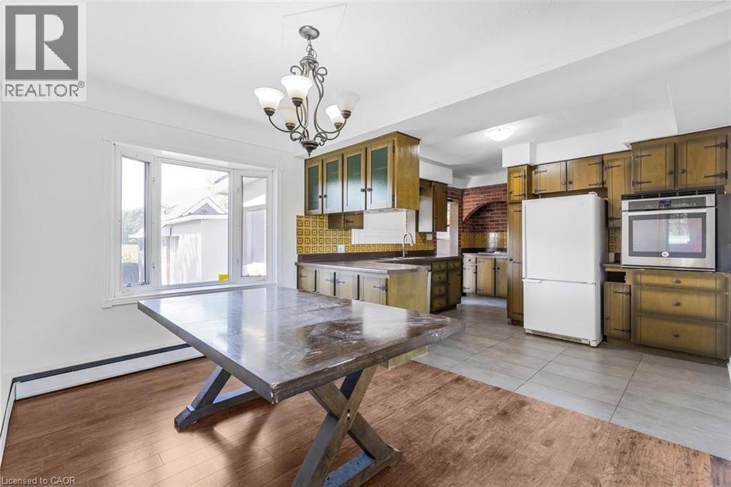 585 Fifth Road E, Stoney Creek, Ontario  L8J 3K9 - Photo 8 - 40806698